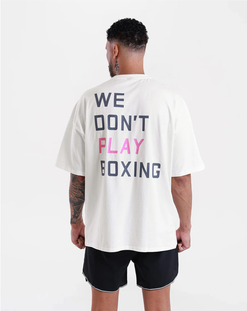 T-shirt Oversized " We Don't Play Boxing"